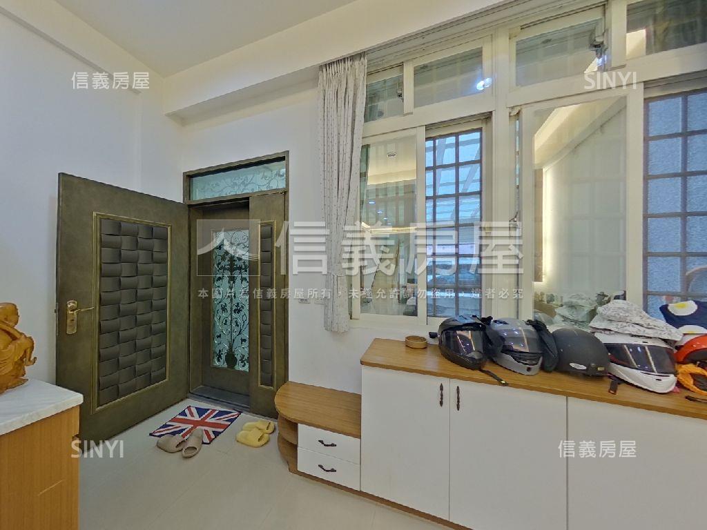 中壢後火車站大地坪透天房屋室內格局與周邊環境