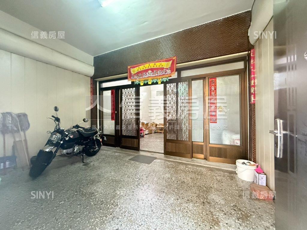 府安ｘ富東ｘ雙臨路店住房屋室內格局與周邊環境