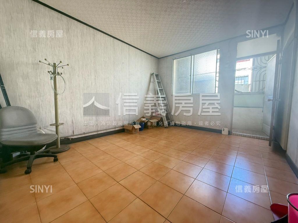 府安ｘ富東ｘ雙臨路店住房屋室內格局與周邊環境