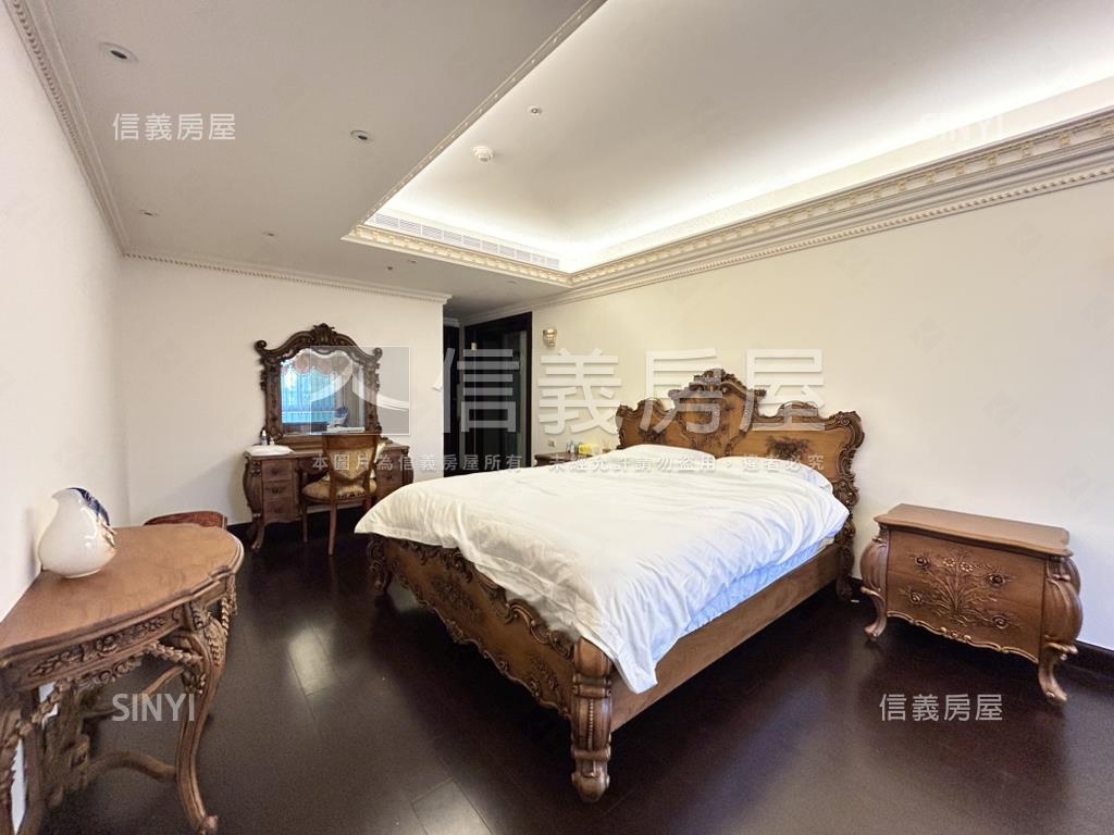 帝寶臨河．尊榮鉅獻房屋室內格局與周邊環境