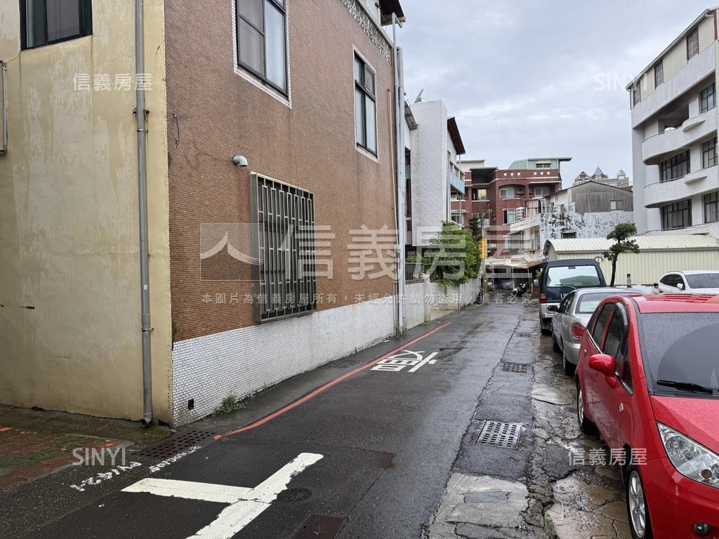 公園路輕鬆成家透天房屋室內格局與周邊環境