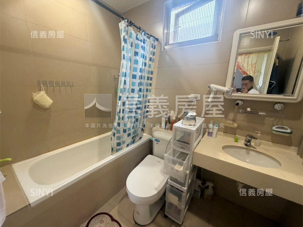 皇翔高樓四房車位房屋室內格局與周邊環境