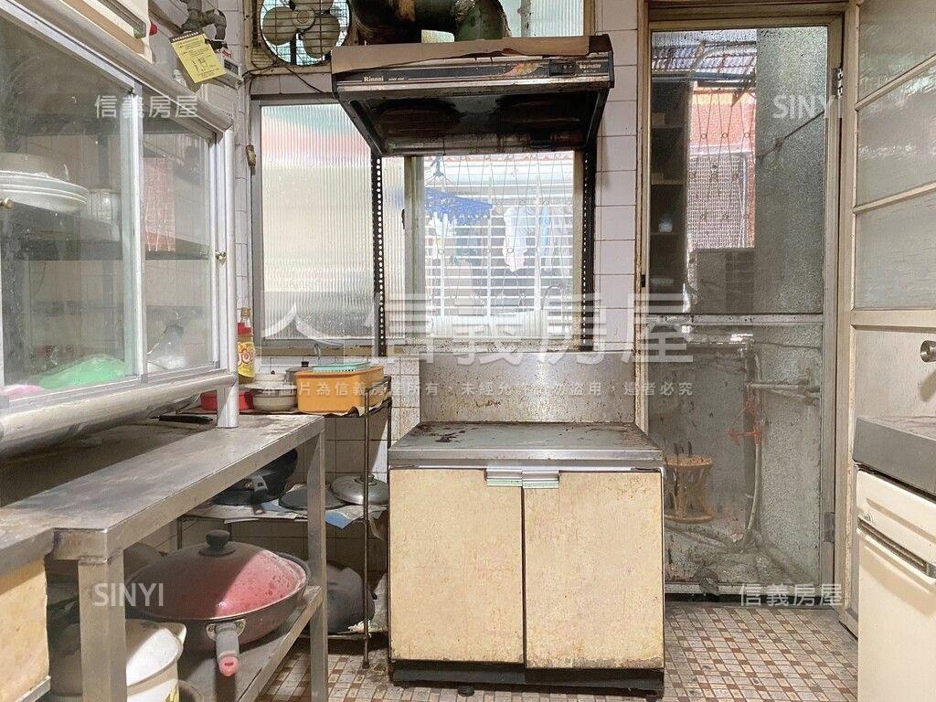 大安森林電梯三房房屋室內格局與周邊環境