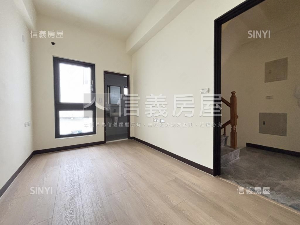 近東區｜朝東南優質別墅房屋室內格局與周邊環境