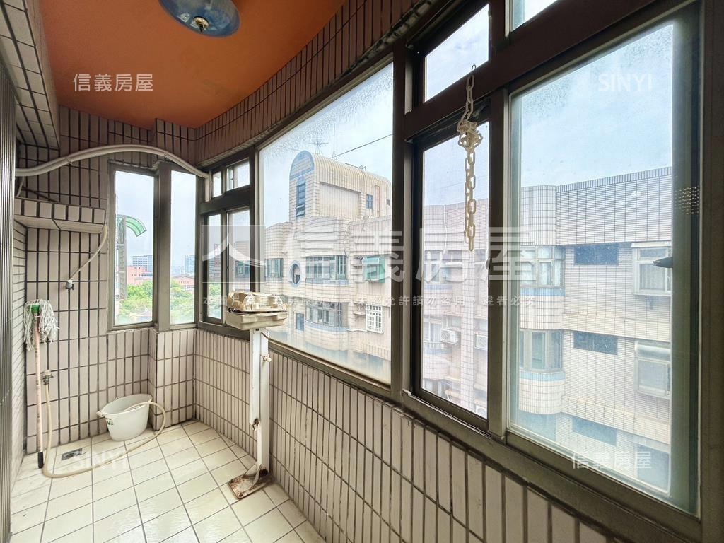 文教新城大戶三房房屋室內格局與周邊環境