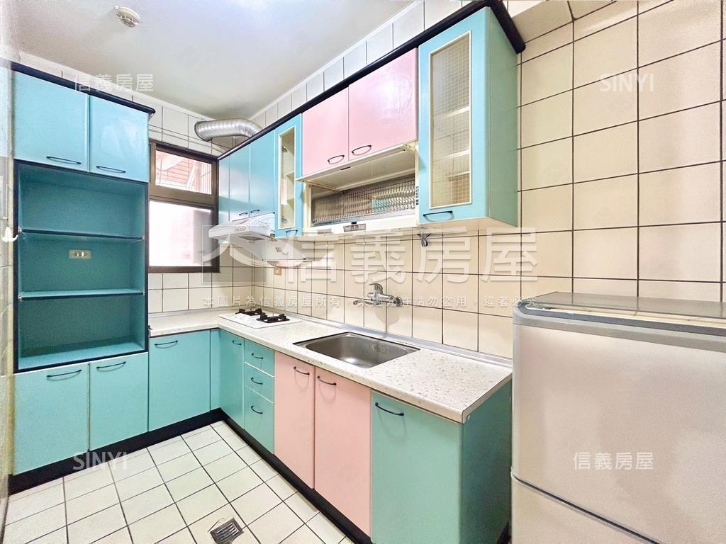 文教新城大戶三房房屋室內格局與周邊環境
