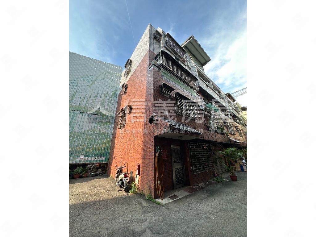 一期五房邊間透天房屋室內格局與周邊環境