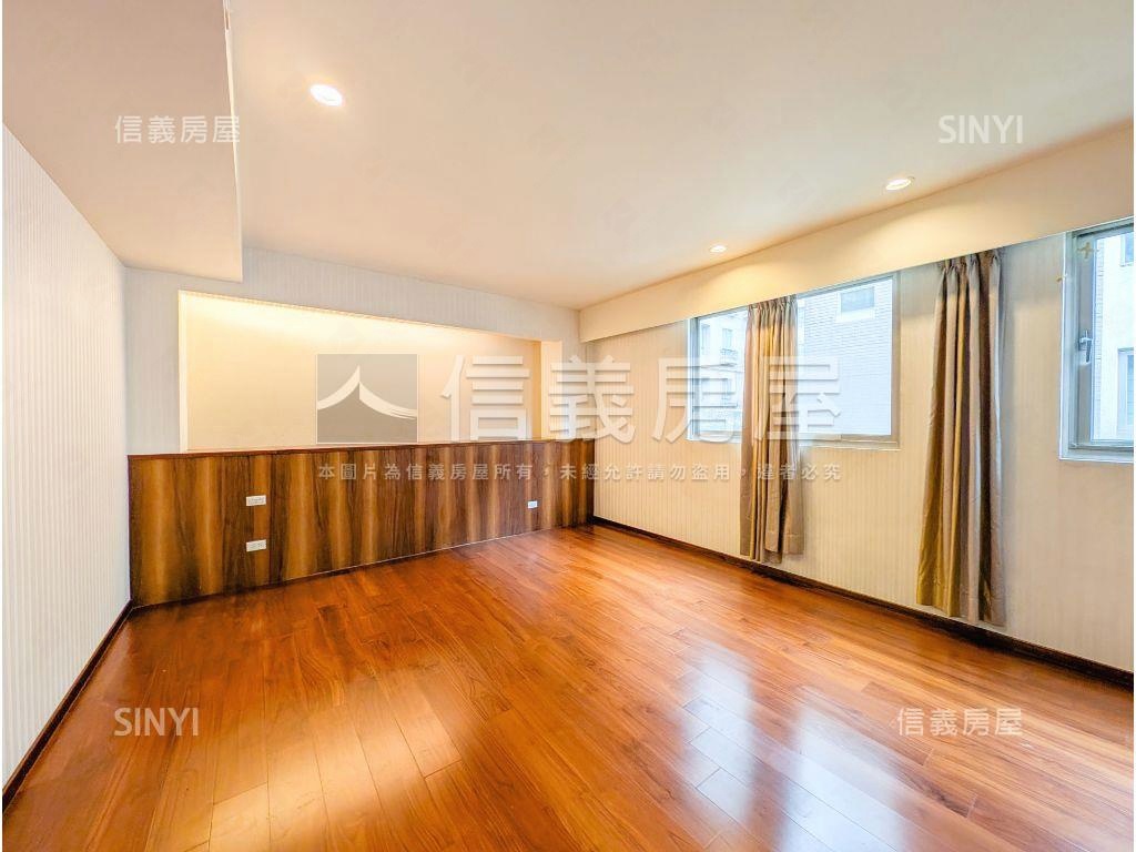 環球薈館尊爵非凡房屋室內格局與周邊環境