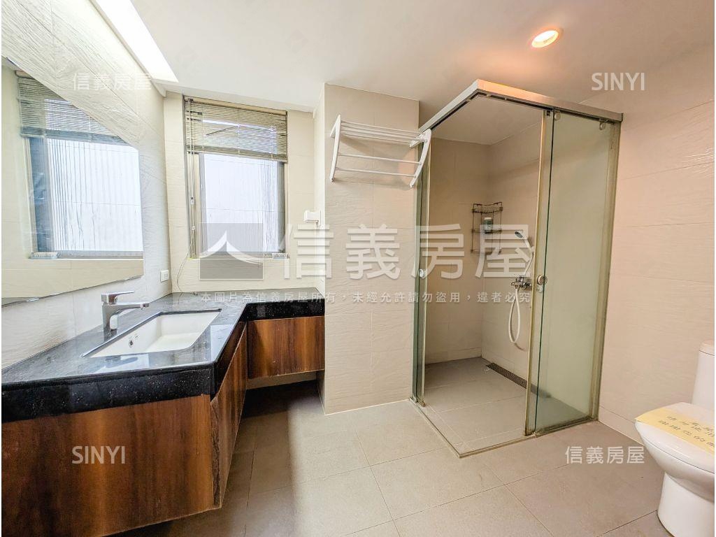 環球薈館尊爵非凡房屋室內格局與周邊環境