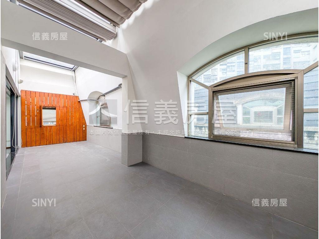 環球薈館尊爵非凡房屋室內格局與周邊環境