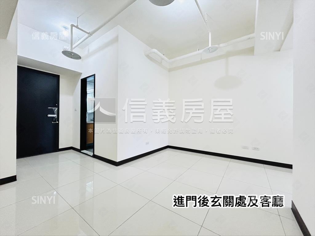 伴月灣。高樓帝景房屋室內格局與周邊環境
