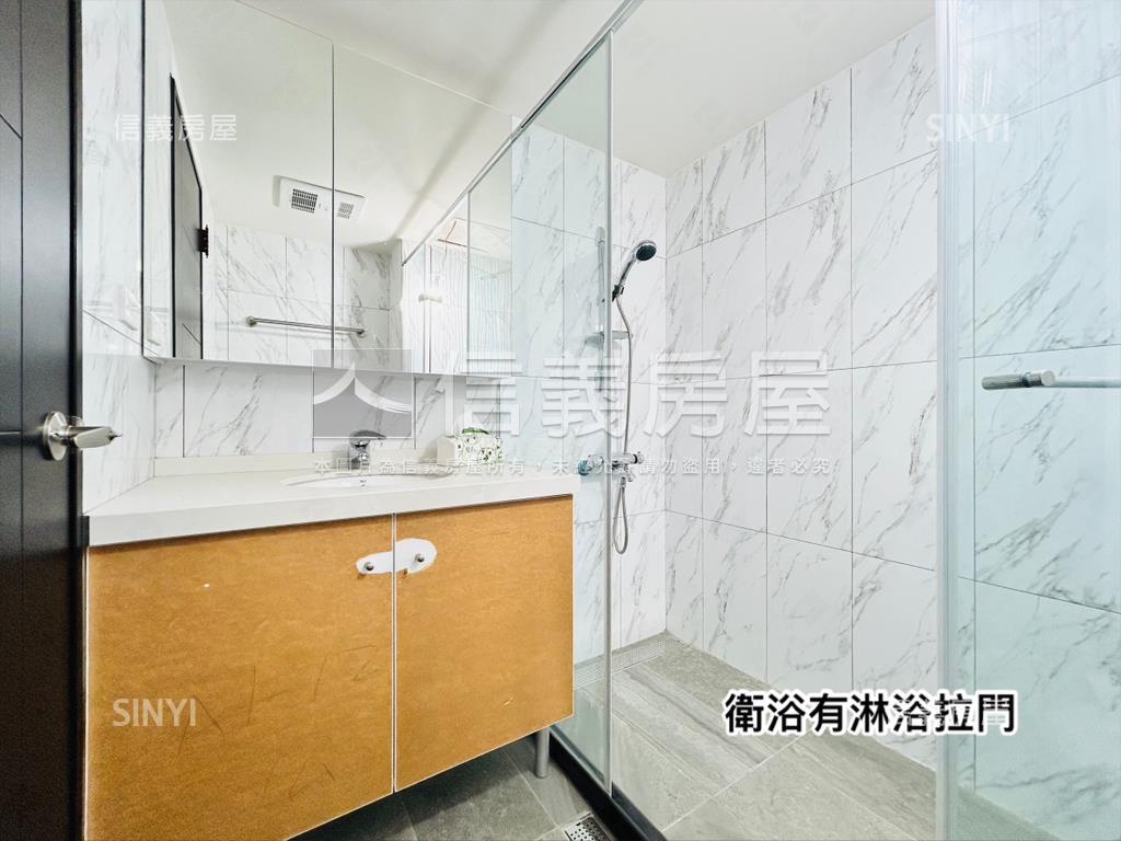 伴月灣。高樓帝景房屋室內格局與周邊環境