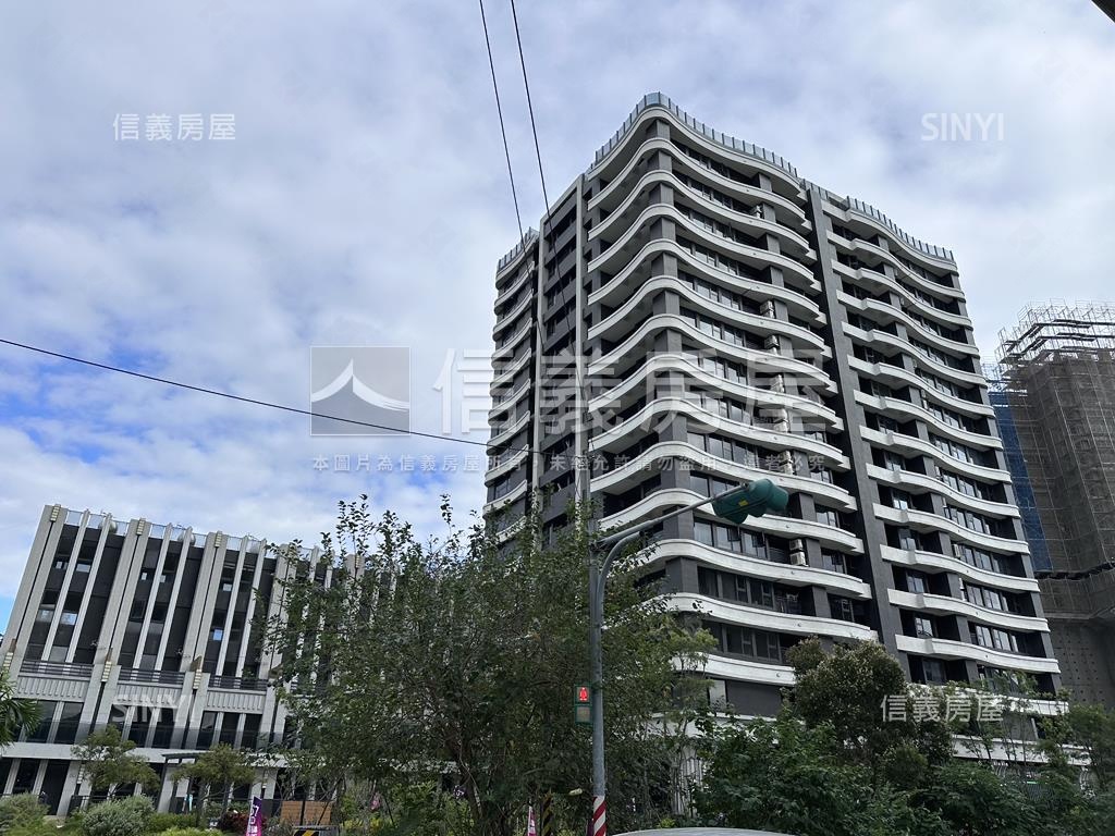 伴月灣。高樓帝景房屋室內格局與周邊環境