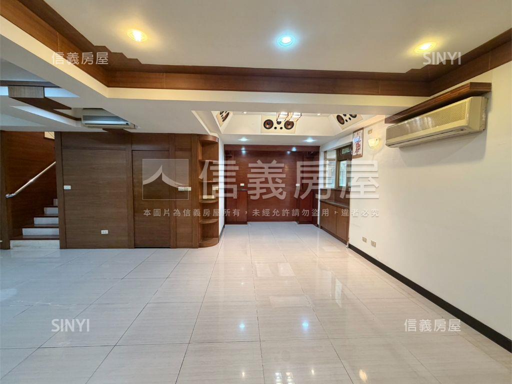 綠多稀有樓中樓房屋室內格局與周邊環境