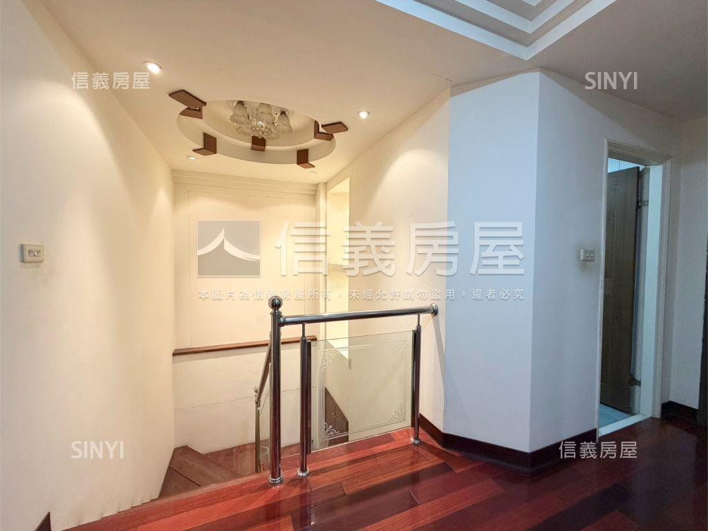 綠多稀有樓中樓房屋室內格局與周邊環境