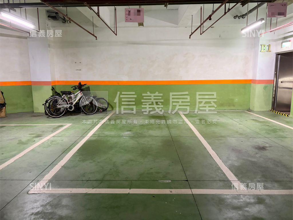 綠多稀有樓中樓房屋室內格局與周邊環境