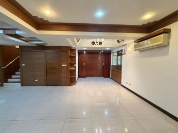 綠多稀有樓中樓