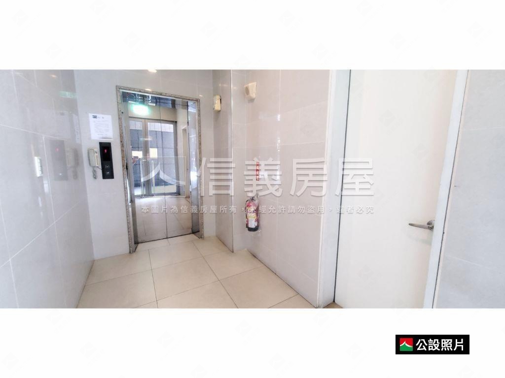 麒園Ｂ４坡平車位房屋室內格局與周邊環境