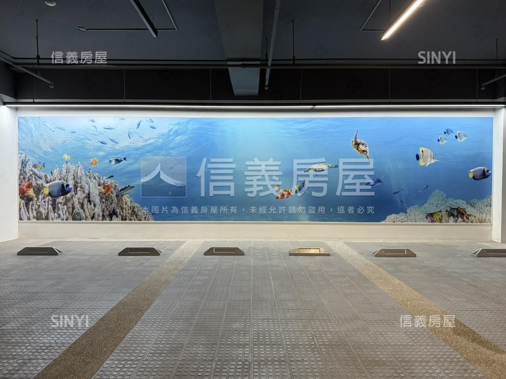 長安大墩★全新角店雙平車房屋室內格局與周邊環境