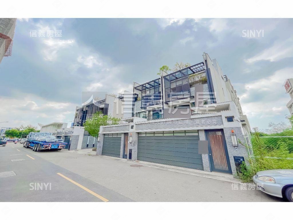 單元１２臨路電梯豪墅房屋室內格局與周邊環境