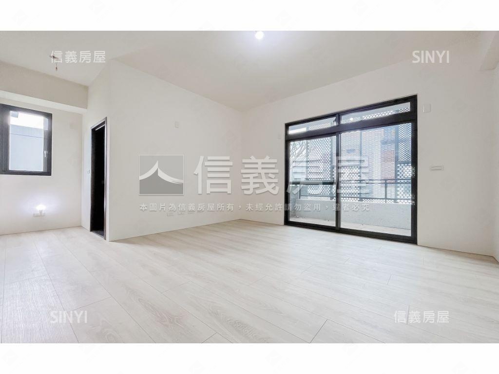 單元１２臨路電梯豪墅房屋室內格局與周邊環境