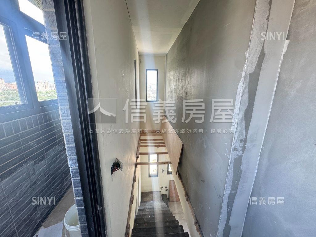 新莊新大樓絕美的河景房屋室內格局與周邊環境