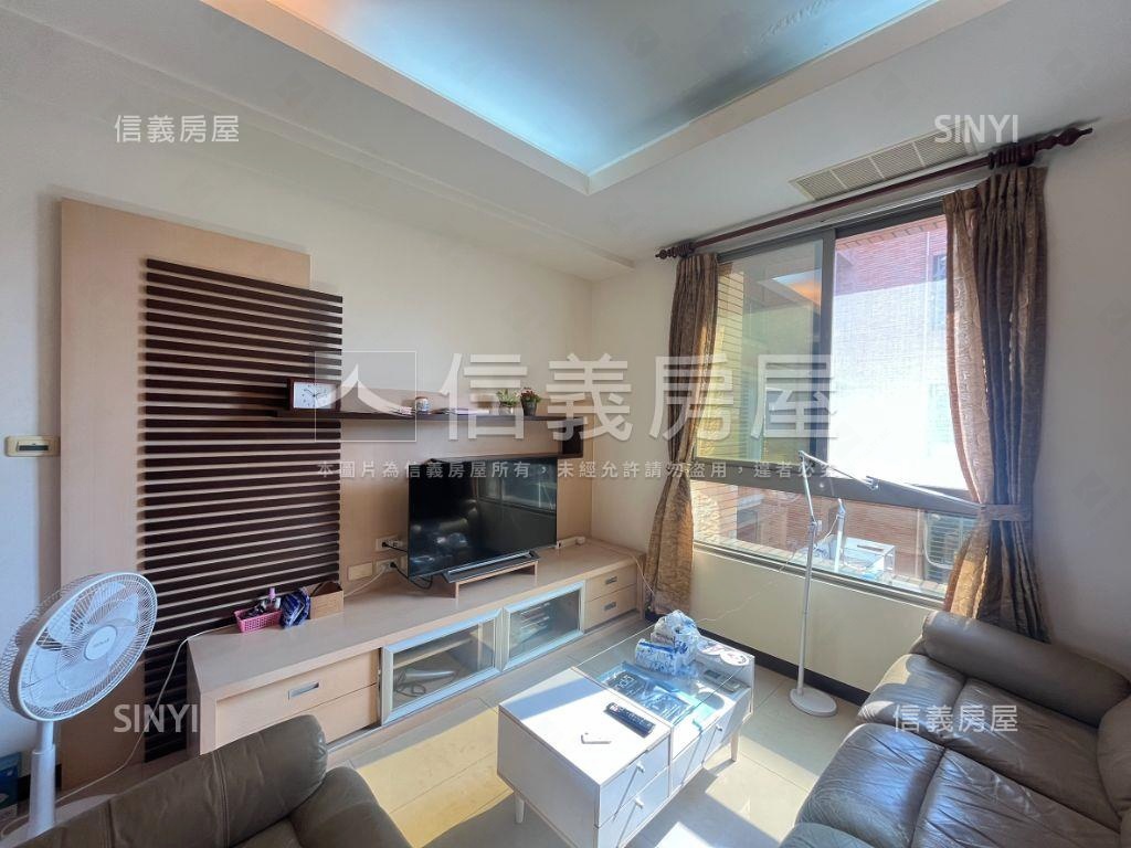 Ｒ１５甜蜜家庭美宅平車房屋室內格局與周邊環境