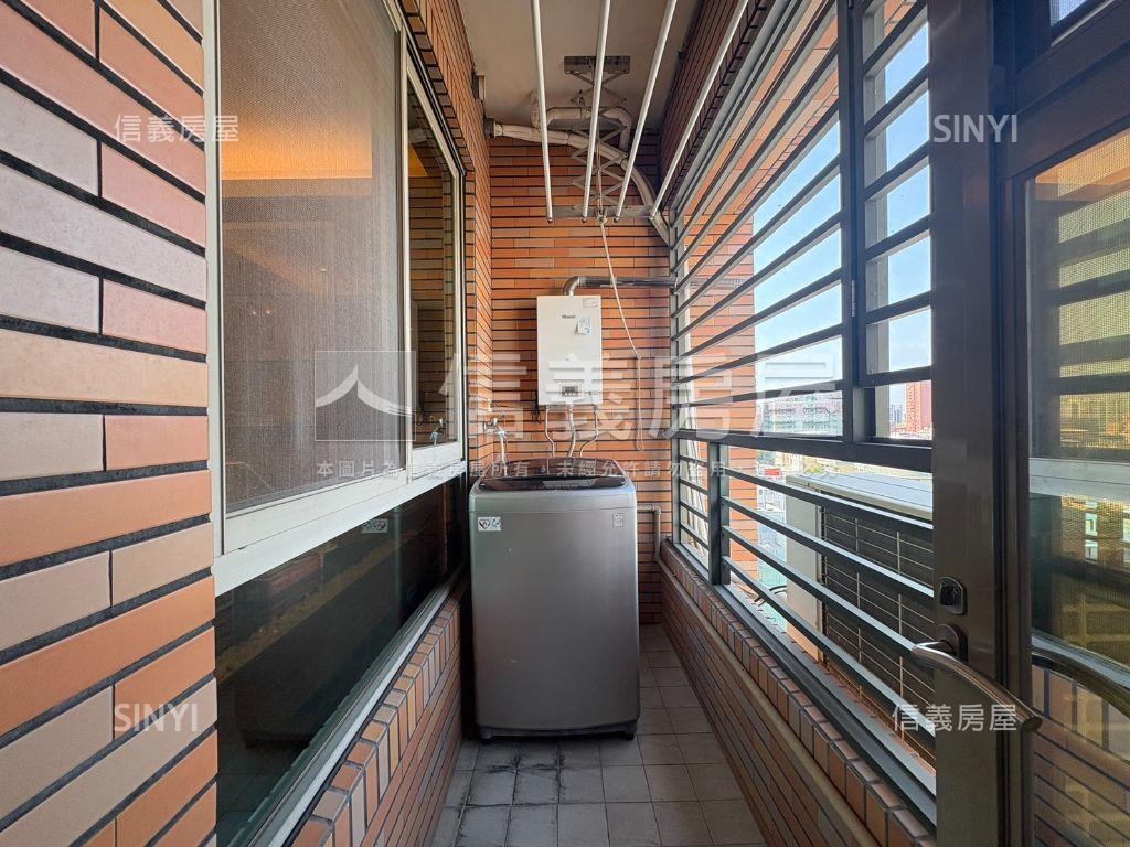 Ｒ１５甜蜜家庭美宅平車房屋室內格局與周邊環境