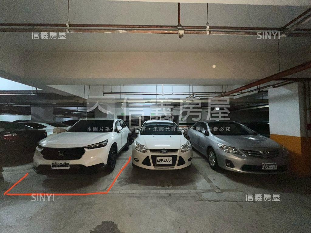 Ｒ１５甜蜜家庭美宅平車房屋室內格局與周邊環境