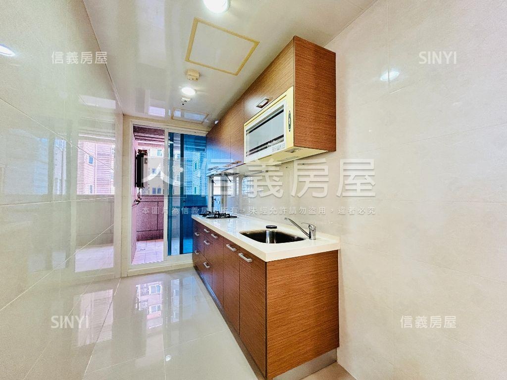 專任台北灣採光三房好舒適房屋室內格局與周邊環境