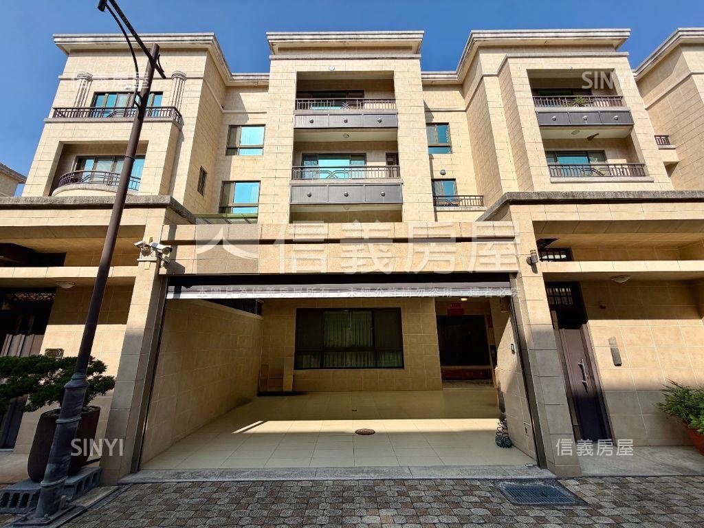 伍彩電梯大面寬孝親豪邸房屋室內格局與周邊環境