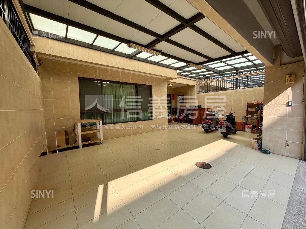 伍彩電梯大面寬孝親豪邸房屋室內格局與周邊環境