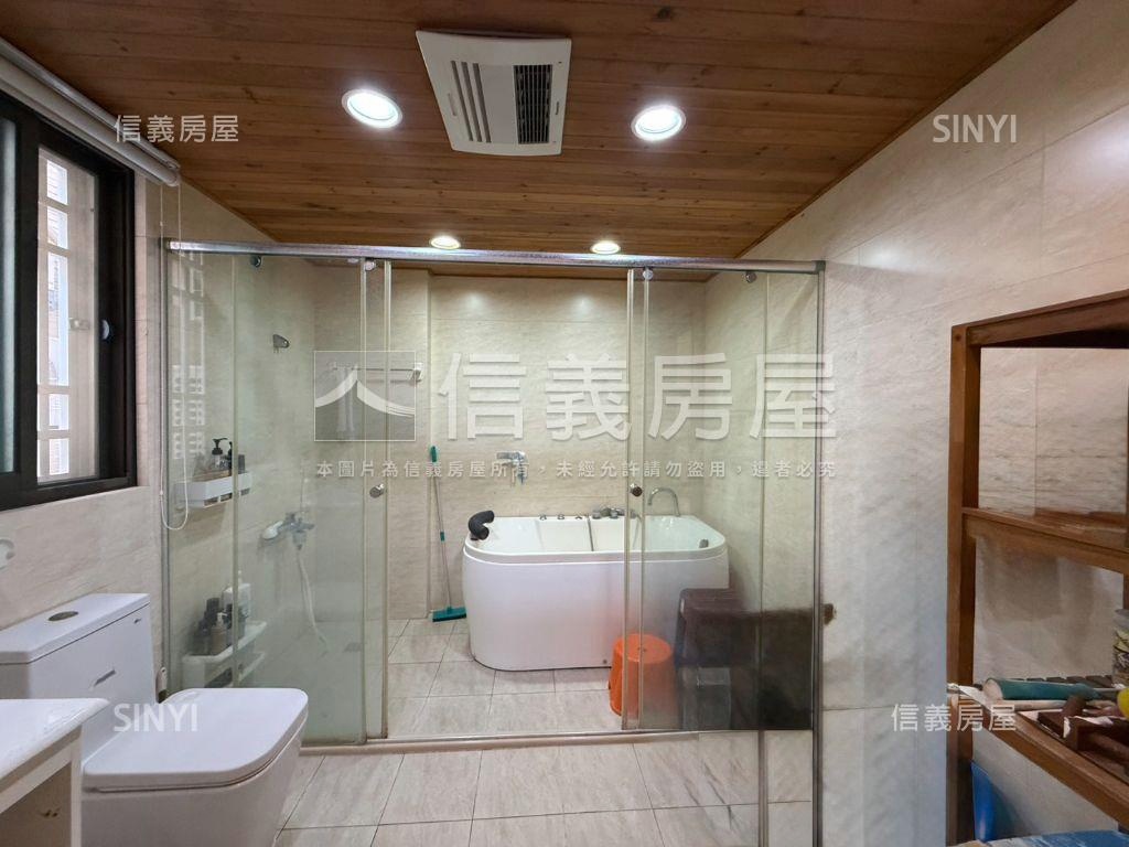 伍彩電梯大面寬孝親豪邸房屋室內格局與周邊環境