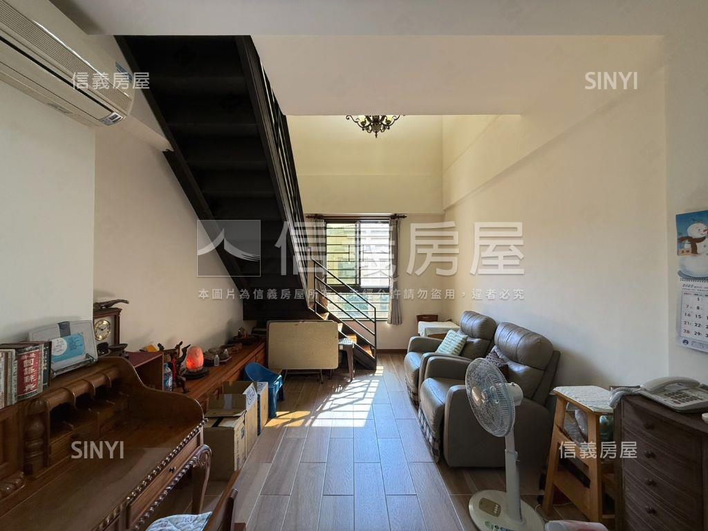 伍彩電梯大面寬孝親豪邸房屋室內格局與周邊環境