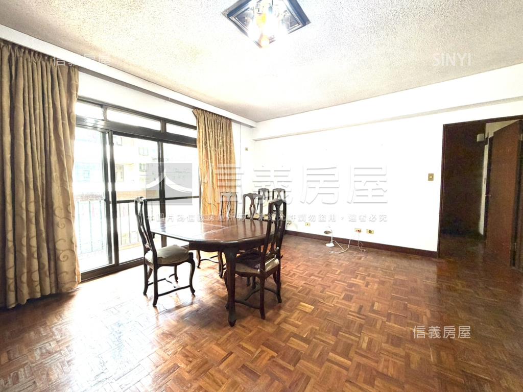 近捷運安和雙拼好屋房屋室內格局與周邊環境