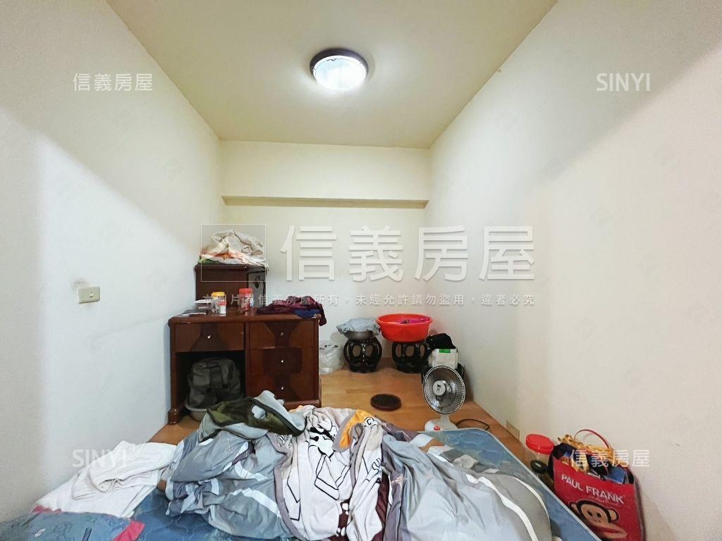 薪關渡稀有釋出美三房車位房屋室內格局與周邊環境