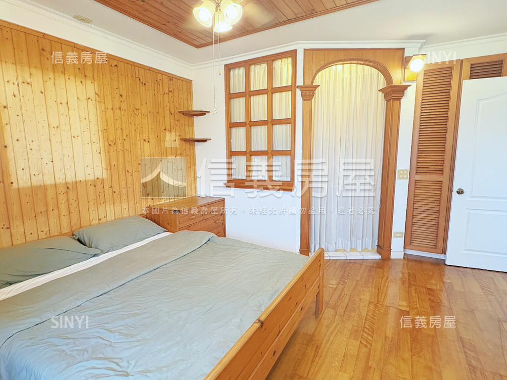 面公園高樓視野戶四房平車房屋室內格局與周邊環境