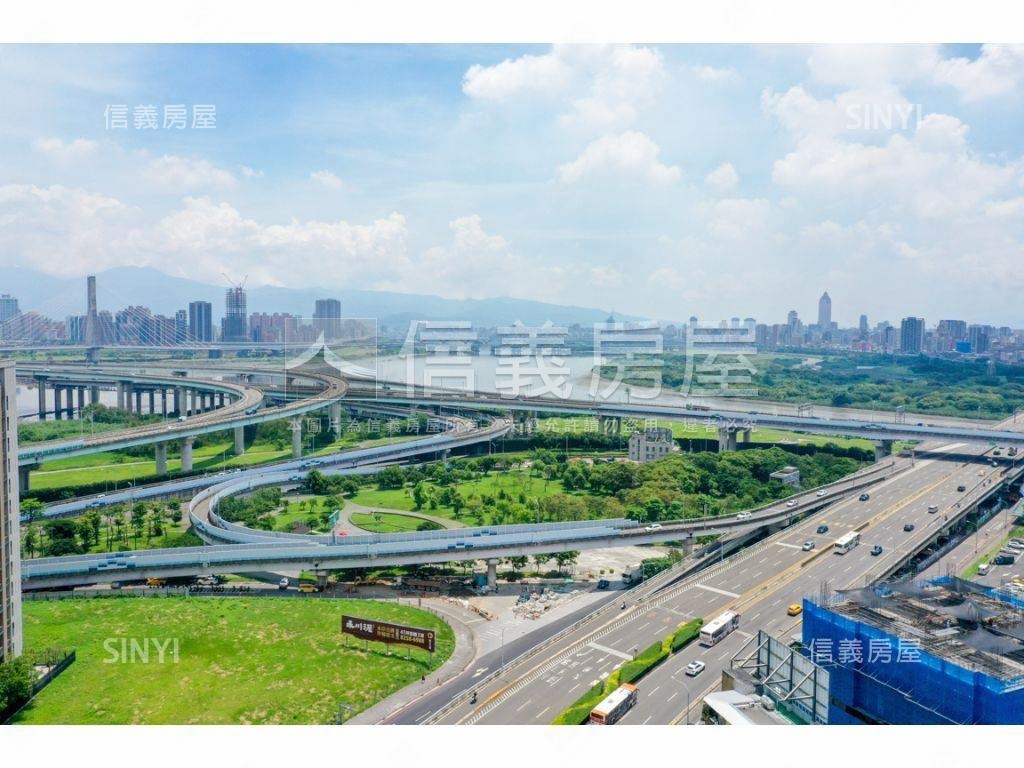 近北市重劃區方正兩房車位房屋室內格局與周邊環境