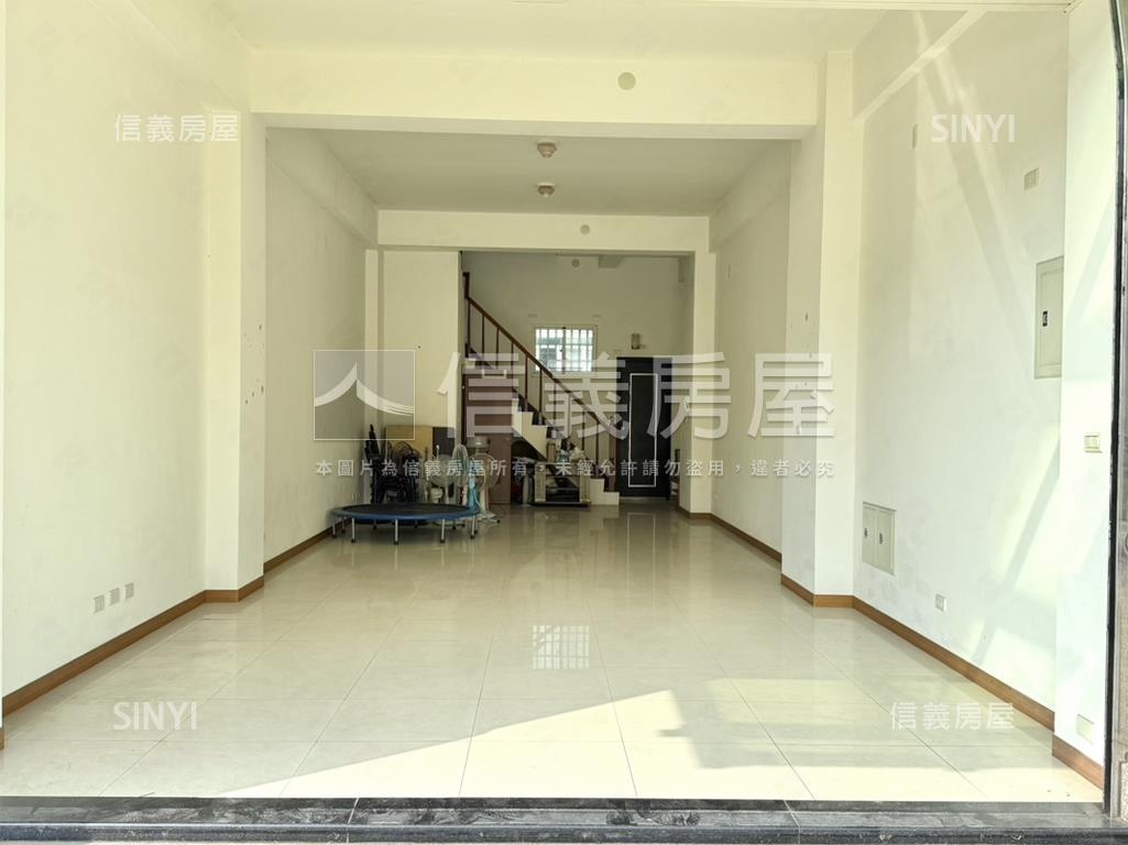 好市多旁稀有透天房屋室內格局與周邊環境