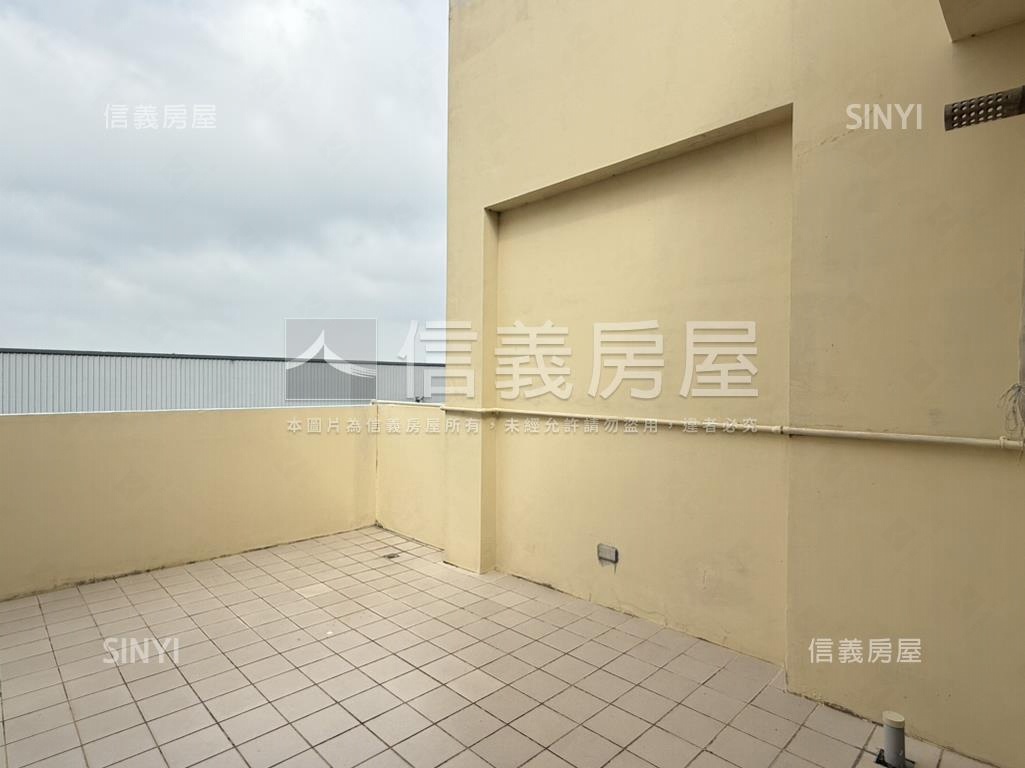 好市多旁稀有透天房屋室內格局與周邊環境