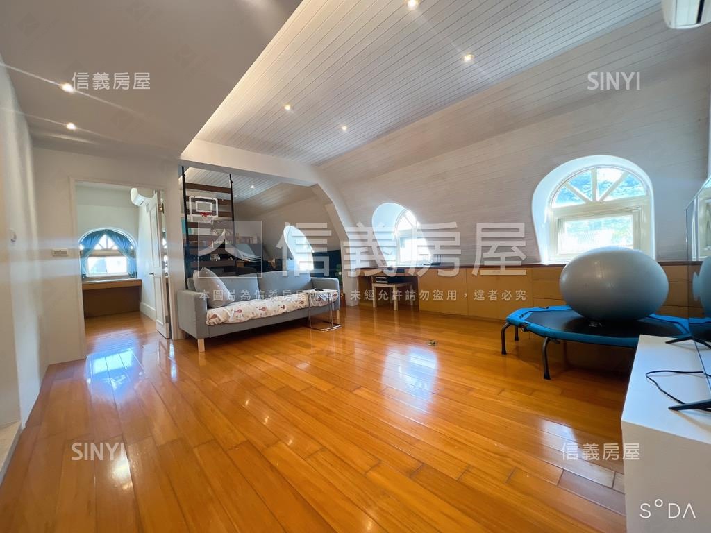 大台北華城●石上清泉特區房屋室內格局與周邊環境