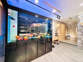 中山路前後臨路店面透天