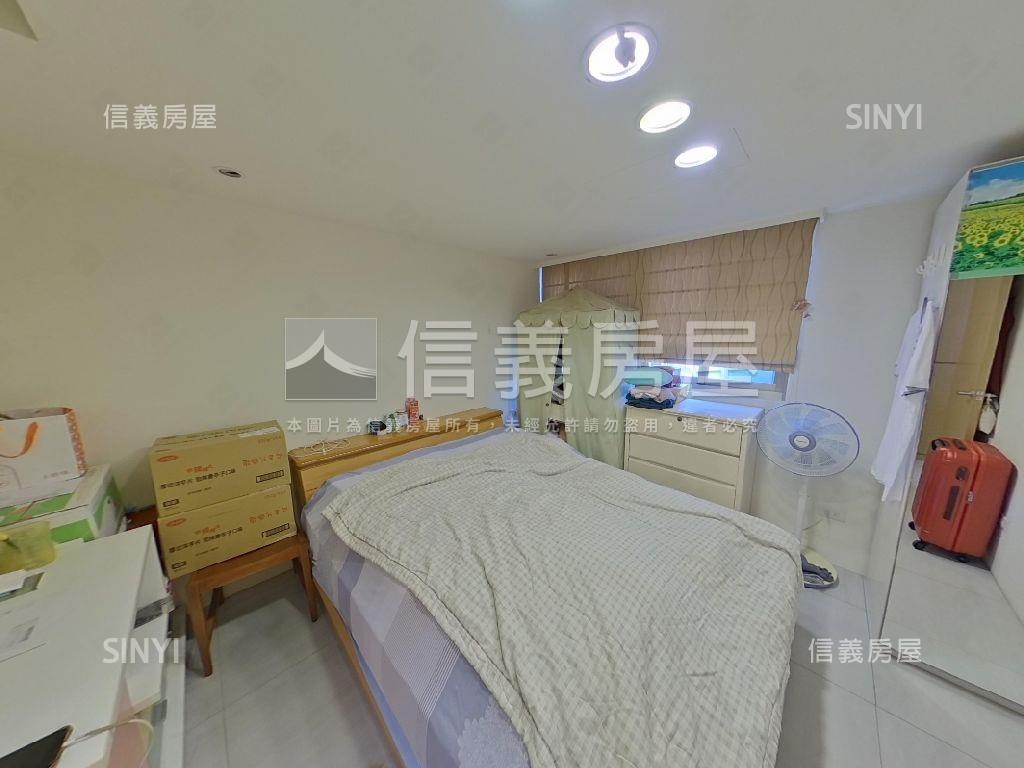 名人大器典雅美屋車位房屋室內格局與周邊環境