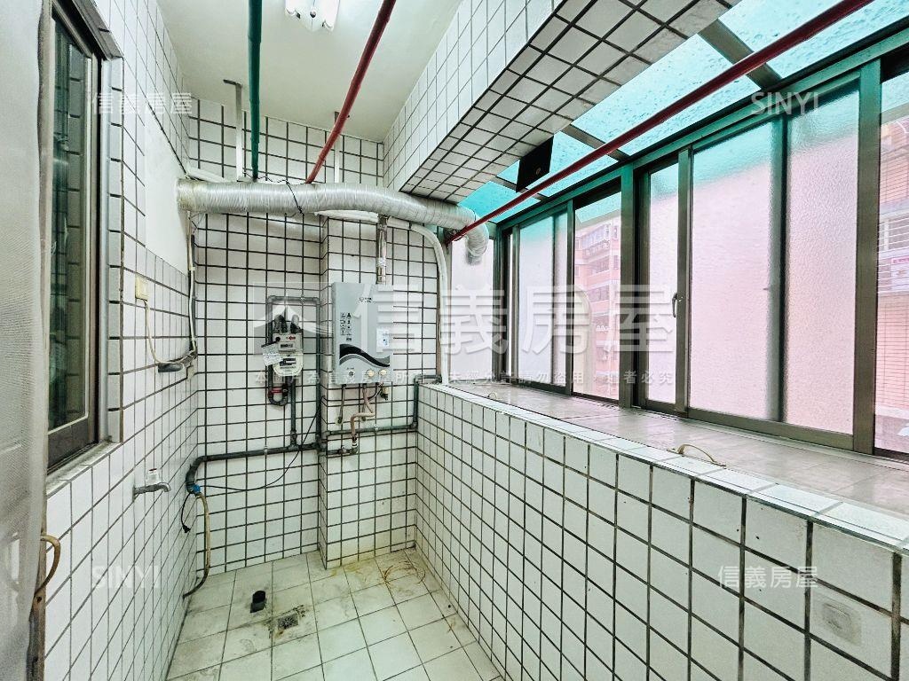 長安低總價電梯二房房屋室內格局與周邊環境