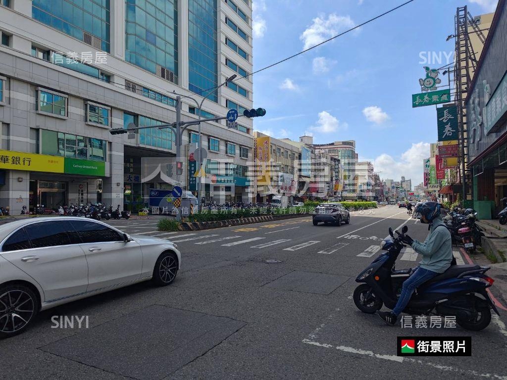 中華世貿│百坪商辦三平車房屋室內格局與周邊環境