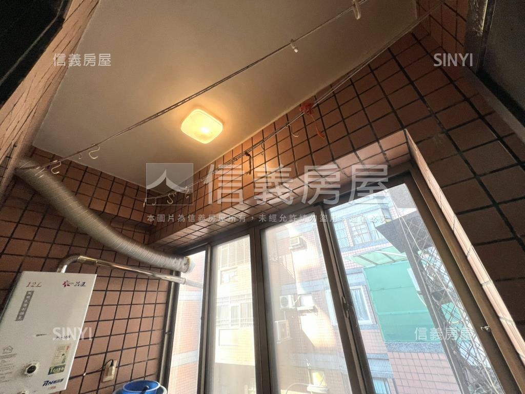 東海君臨天下三房平車房屋室內格局與周邊環境