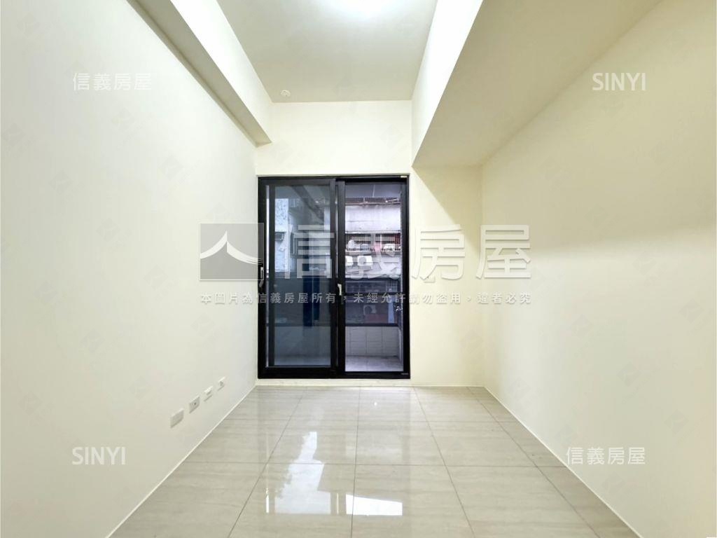 幸福豐隆昕誠全新邊間三房房屋室內格局與周邊環境