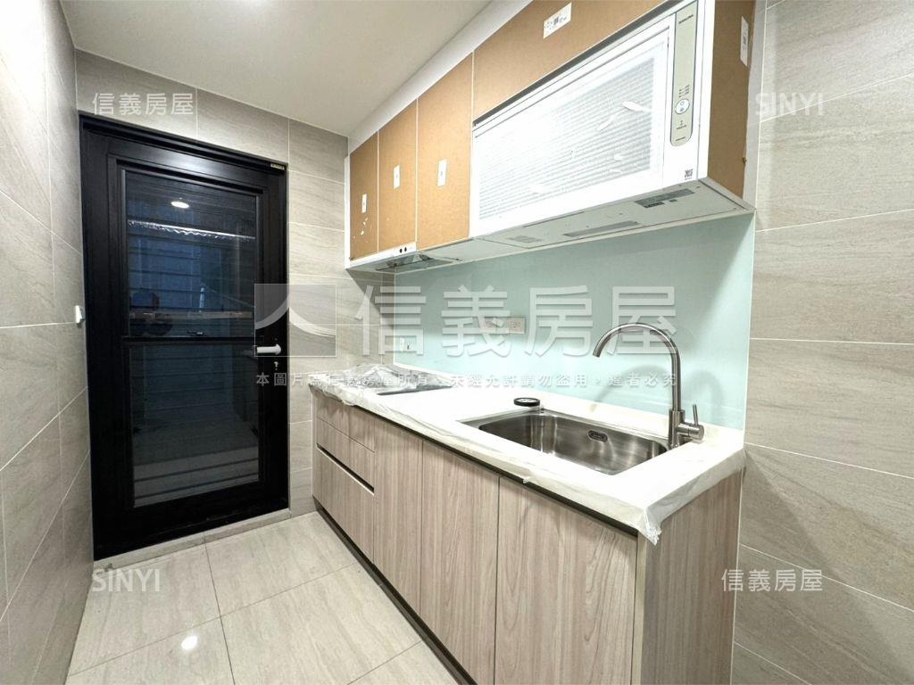 幸福豐隆昕誠全新邊間三房房屋室內格局與周邊環境