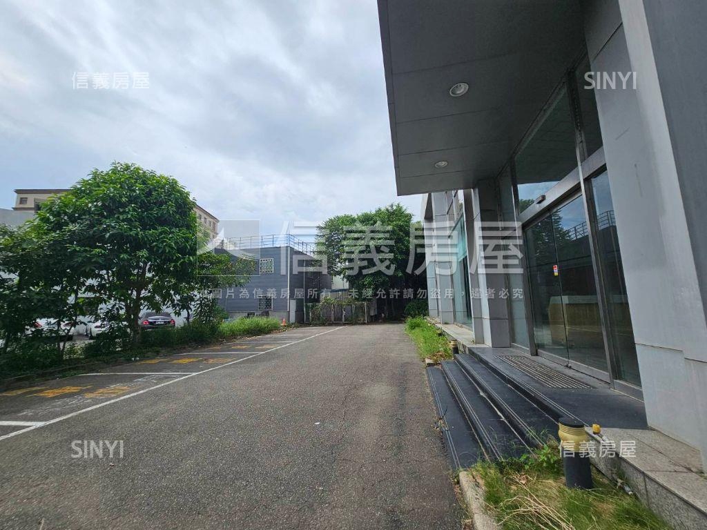南崁近好市多千坪乙工廠辦房屋室內格局與周邊環境
