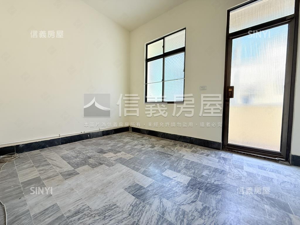 近北區朝東南臨路活巷透天房屋室內格局與周邊環境